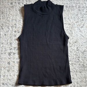 Wilfred Aritzia Sleeveless Ribbed Top